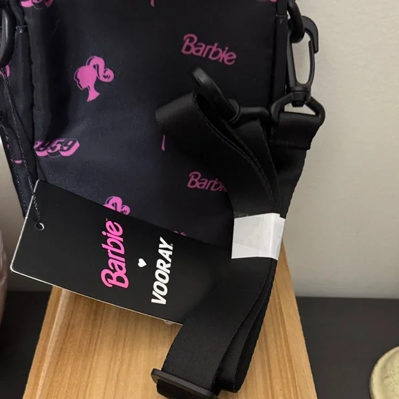 Barbie Black and Pink Crossbody Bag - Picture 3 of 4
